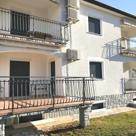 Guesthouse Pejo Poreč Zewnętrze zdjęcie