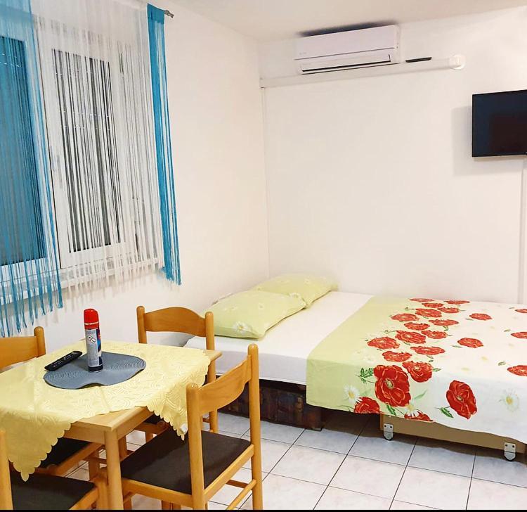 Guesthouse Pejo Poreč Zewnętrze zdjęcie