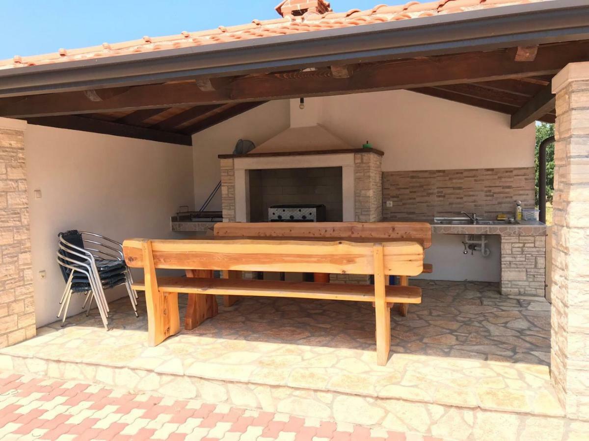 Guesthouse Pejo Poreč Zewnętrze zdjęcie